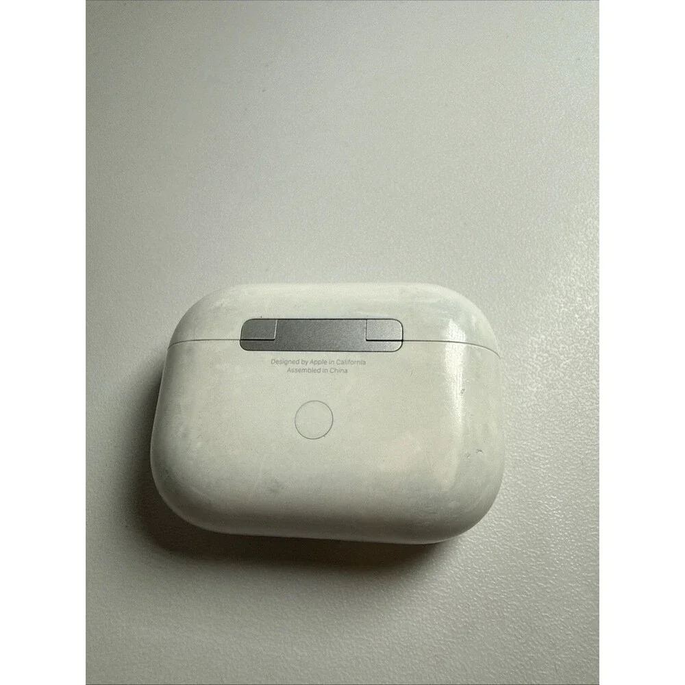 Apple AirPods Pro 1st Gen Replacement Charging Case  Genuine A2190